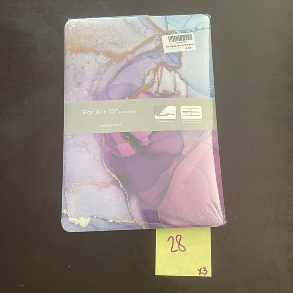 MacBook Air 13” 2010-2017 purple/blue watercolor design hardshell case - Picture 3 of 3